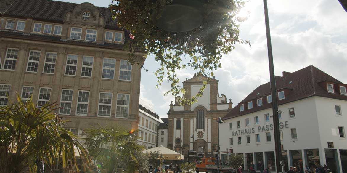 Stadtführung - Imagefilm - Paderborn_/portfolio-projekte/00371_Stadtfuehrung_BM/images/03.jpg