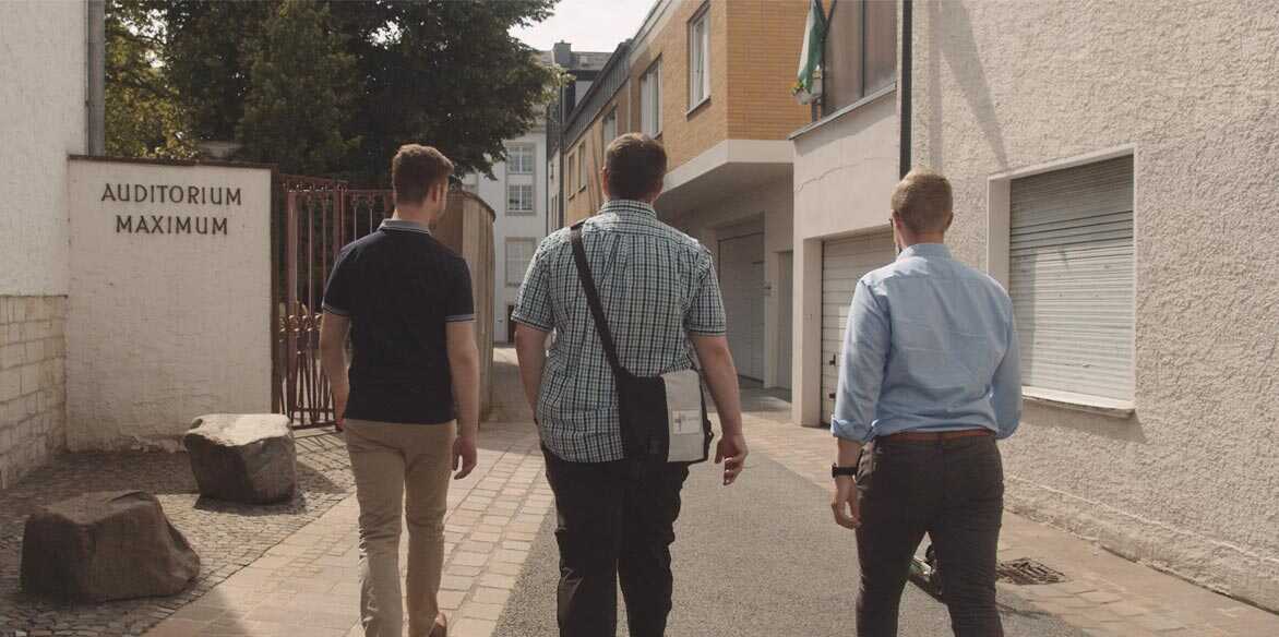 Erzbistum Paderborn - Imagefilm Priesterseminar - Paderborn_/portfolio-projekte/00440_priesterseminar_imagefilm/images/09.jpg